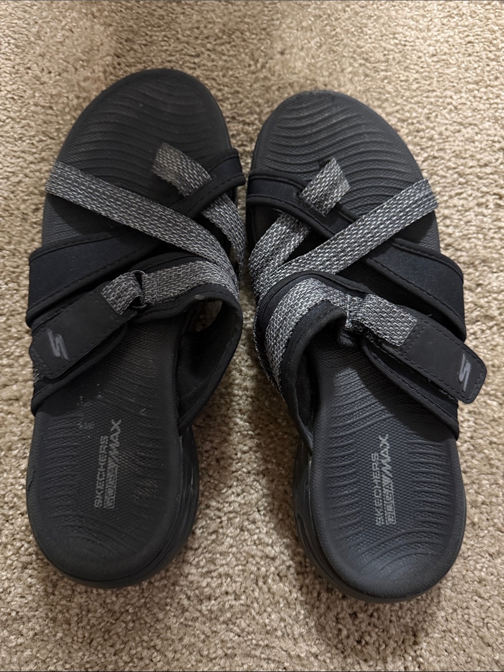 Skechers Women's Black and Gray Strappy Sandals